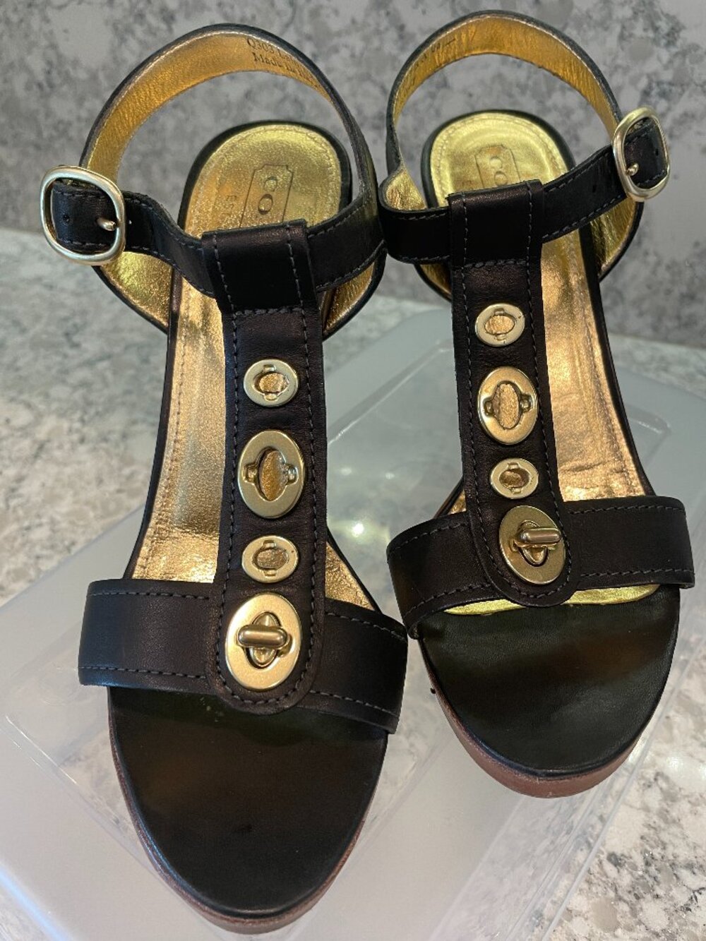 COACH LALO TURNLOCK PLATFORM SANDALS BLACK LEATHER SIZE 7 PREOWNED NO BOX
